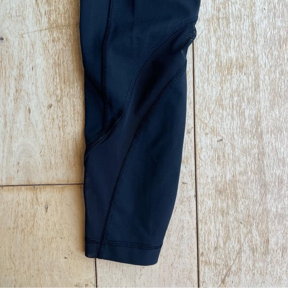 Lululemon Inspire Tight II Black Mesh Cropped Legging Luxtreme Size 6 - Picture 9 of 14